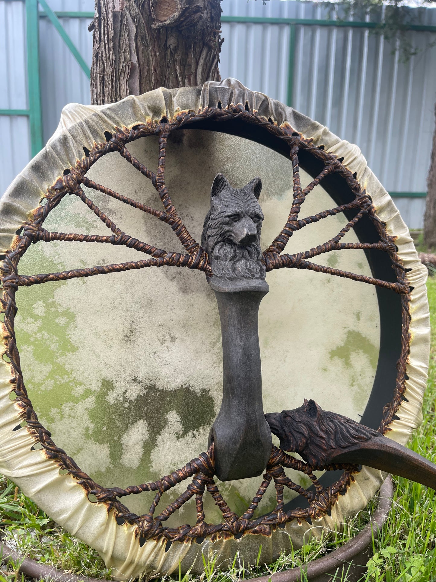 Shamanic Drum Wolf — 16"