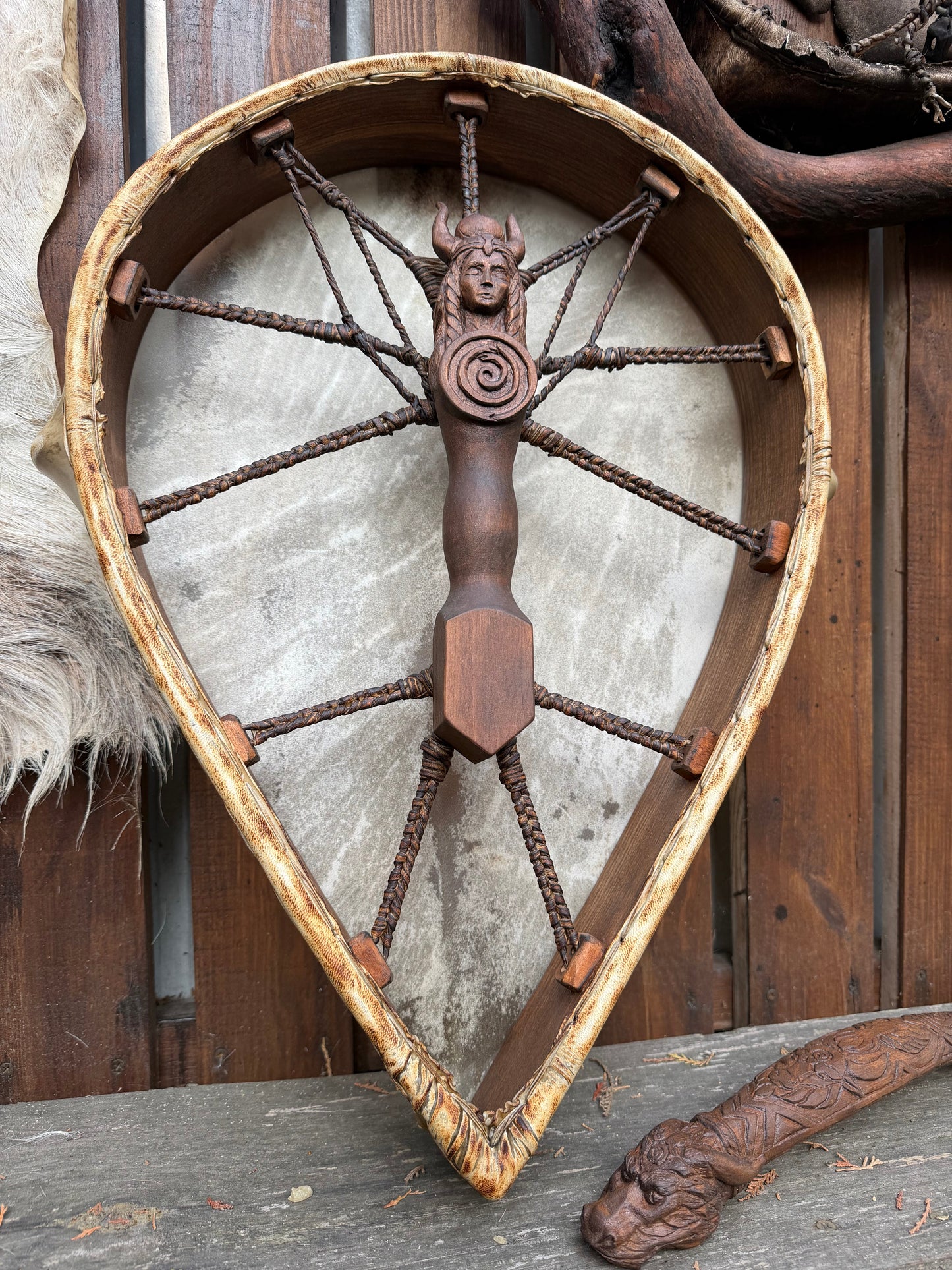 Shamanic Drum — 20/18" Teardrop
