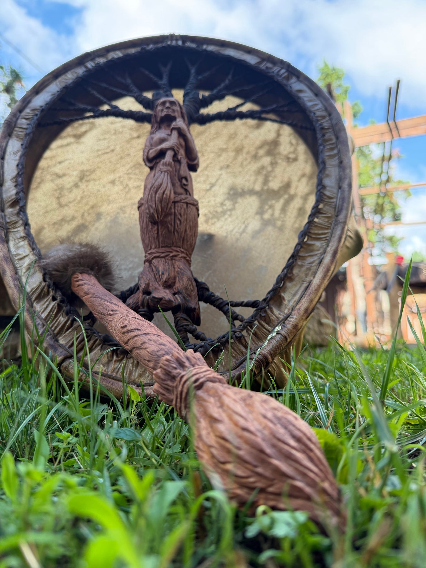 Baba Yaga shamanic drum 20/18 oval, hand-carved alder handle