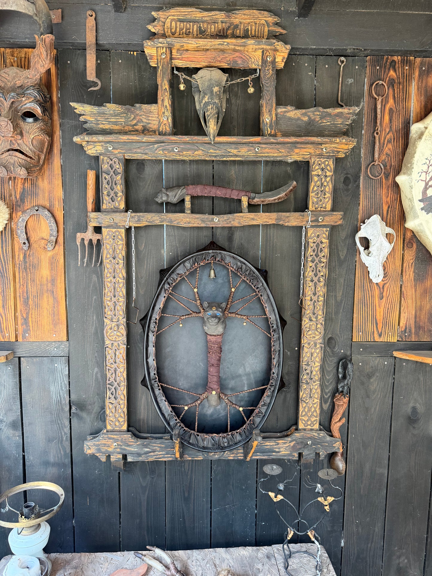 Shamanic Drum 'The Black Panther' — 24/20" Oval