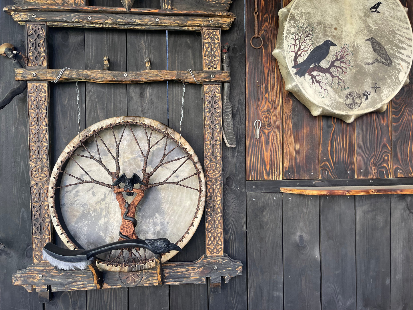Shamanic Drum 'Raven and Snake' — 20" Round