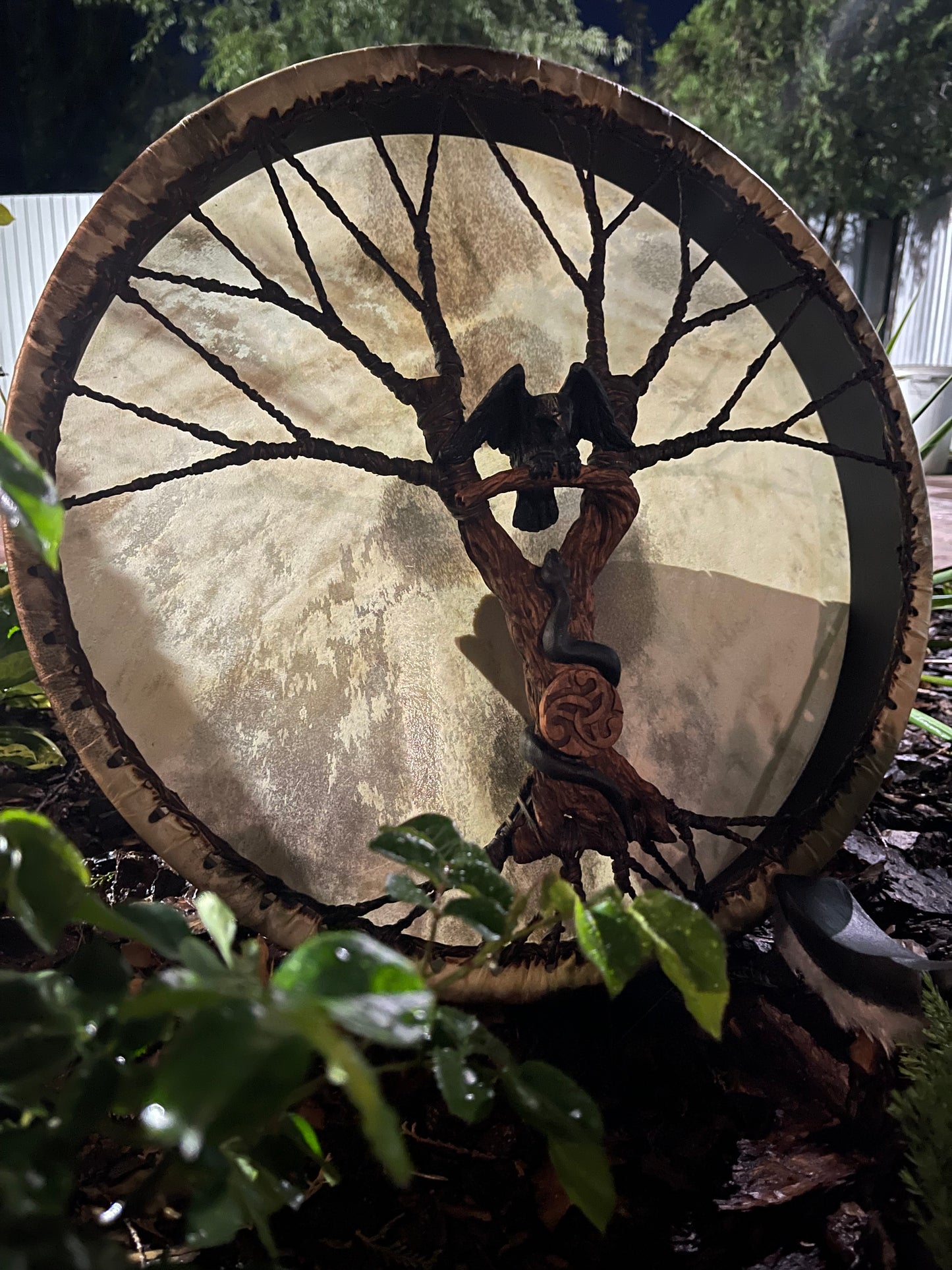 Shamanic Drum 'Raven and Snake' — 20" Round