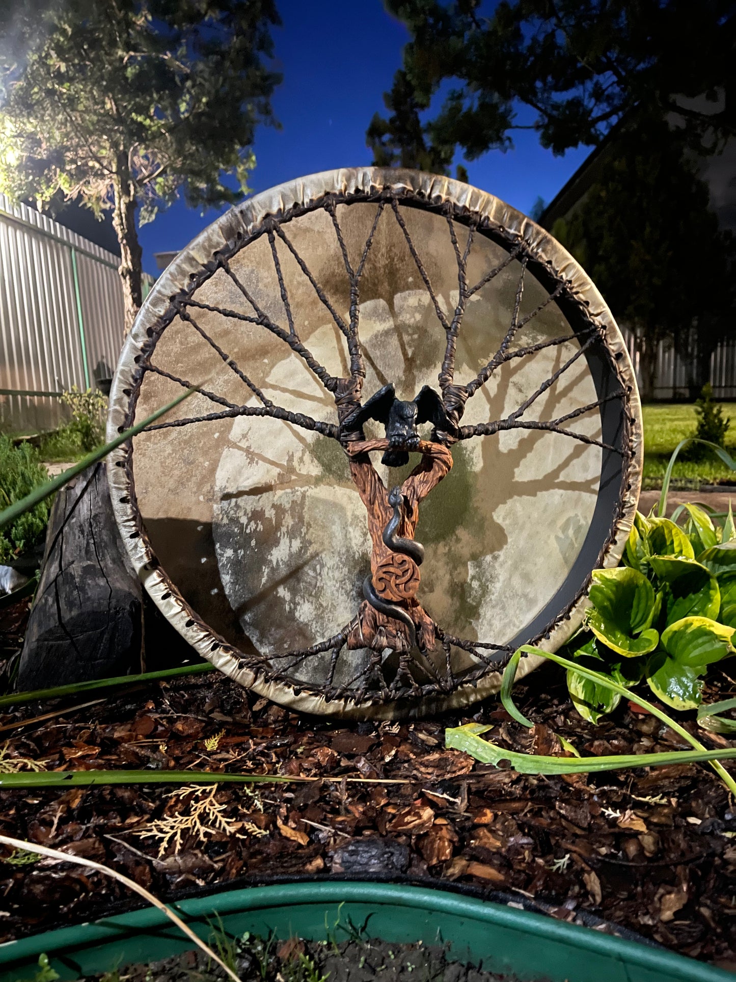 Shamanic Drum 'Raven and Snake' — 20" Round