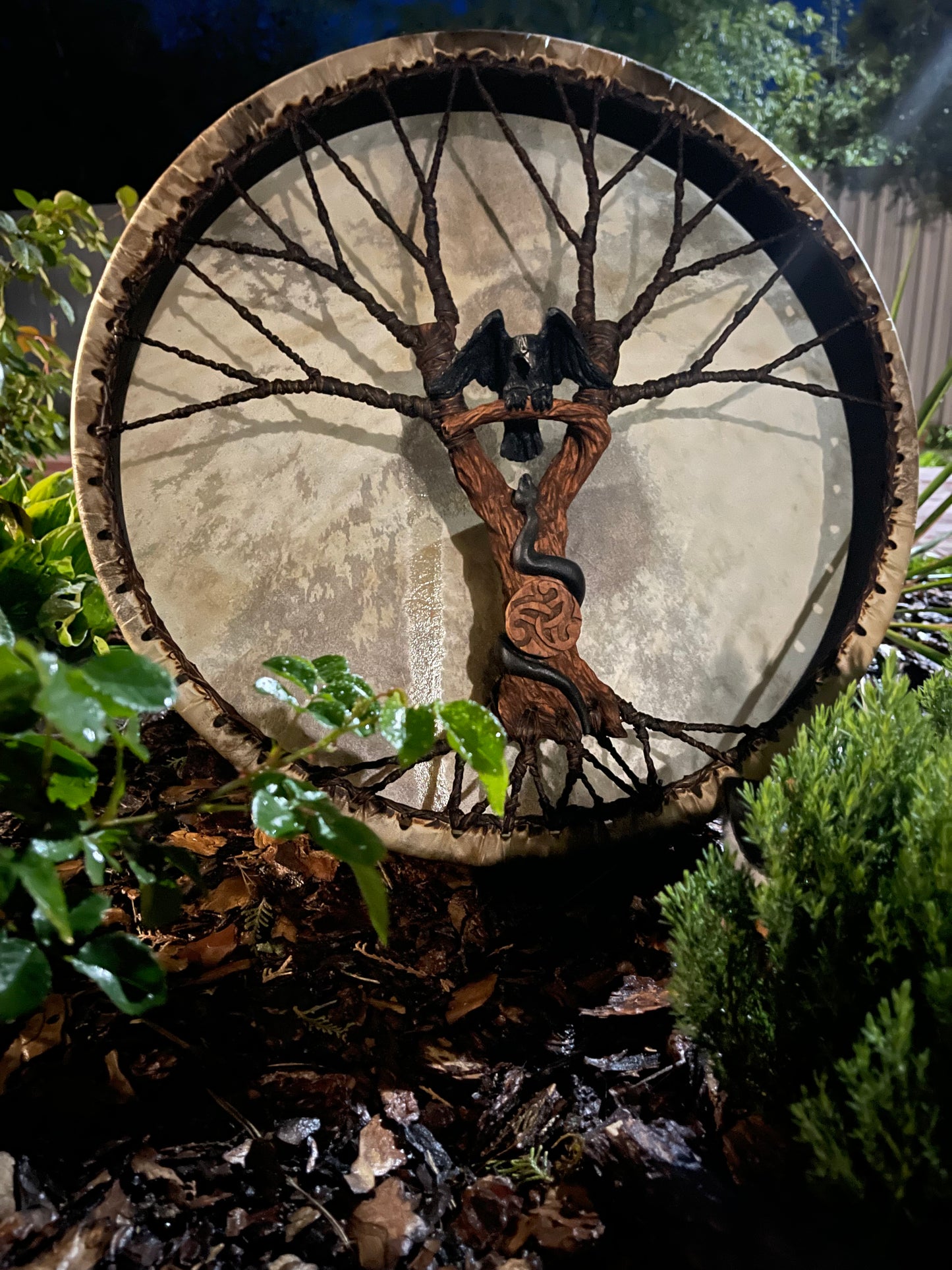 Shamanic Drum 'Raven and Snake' — 20" Round